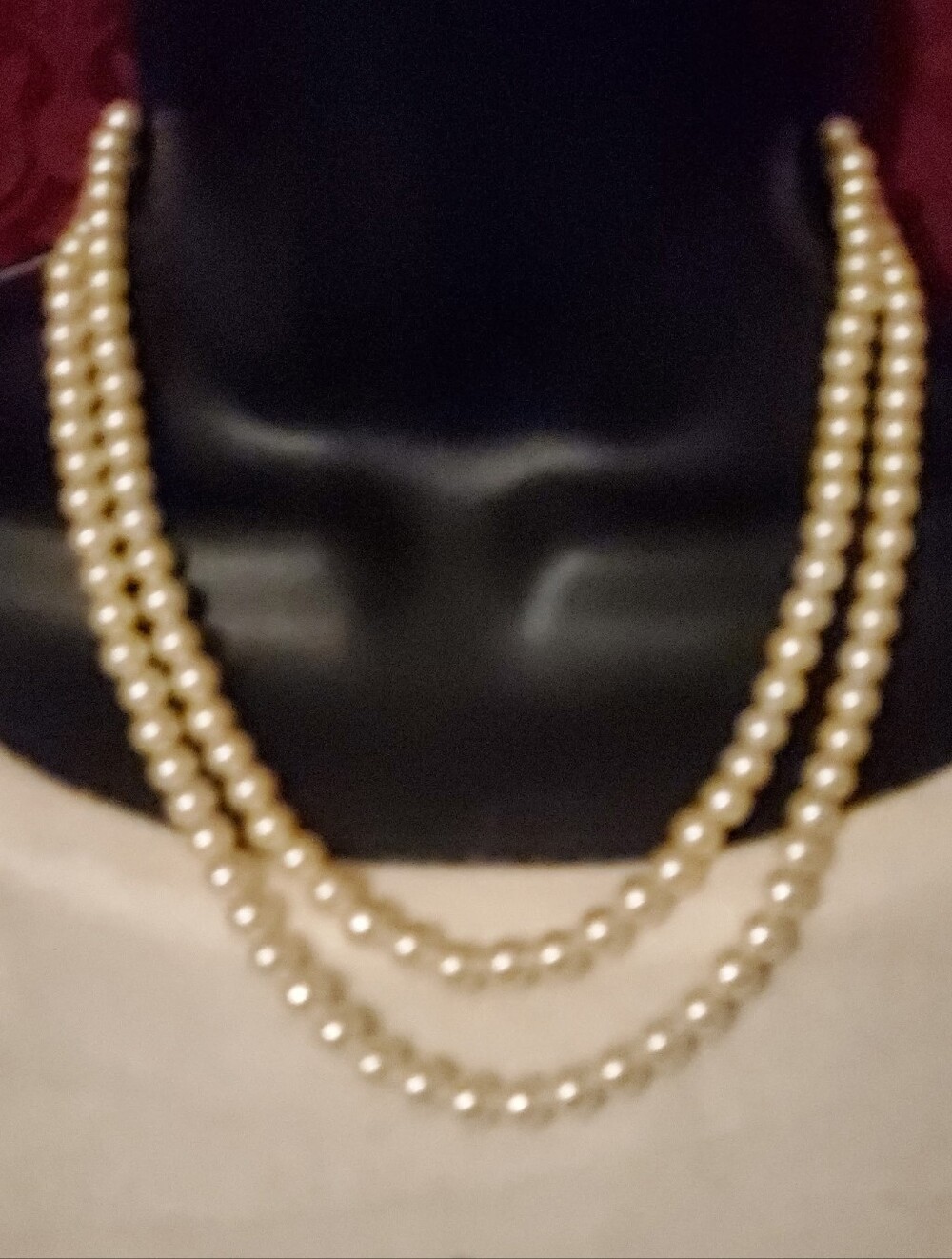 Elegant Triple-Strand Cream Pearl Necklace